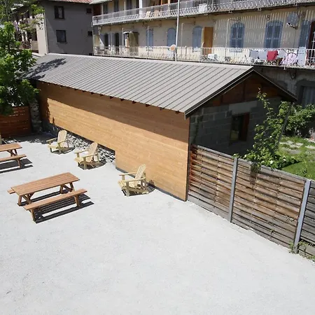 T2 Contemporain Idealement Situe Briançon Exterior foto