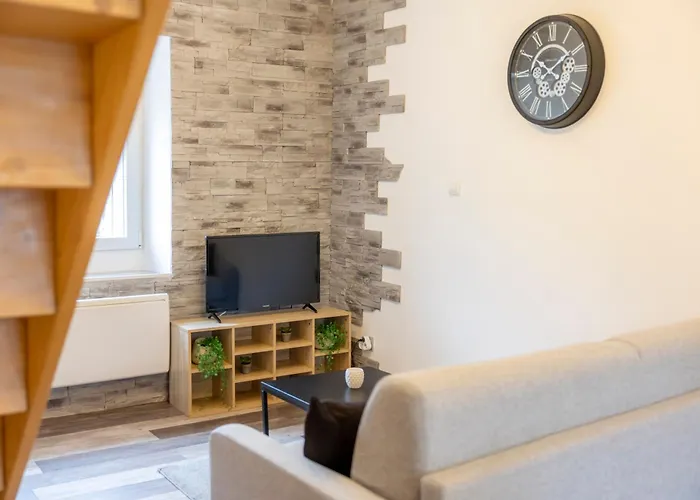 T2 Contemporain Idealement Situe