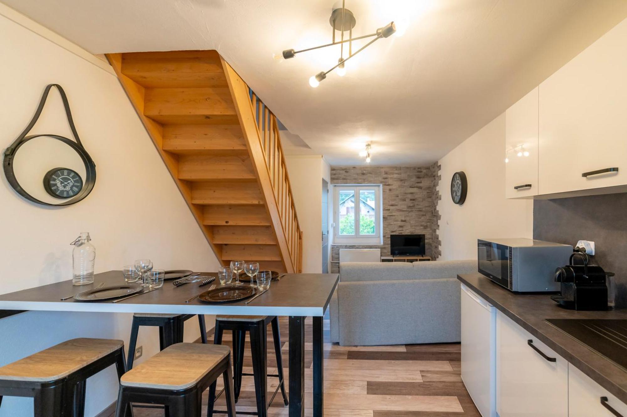T2 Contemporain Idéalement Situé Briançon