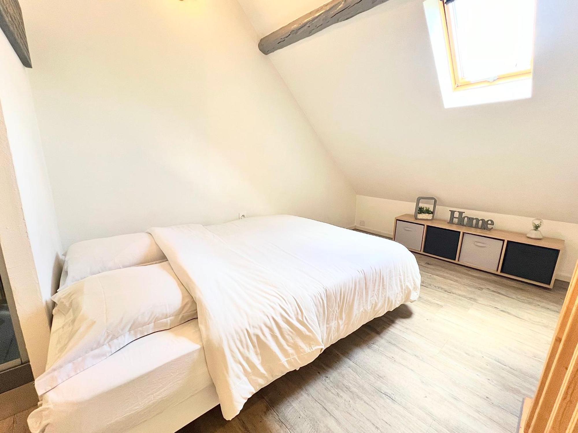 Apartment T2 Contemporain Idealement Situe